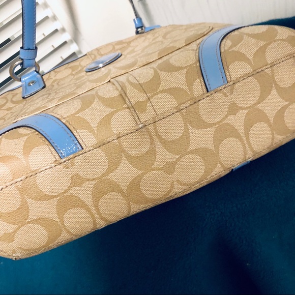 HP Best in bags Classic Coach Tote Authent w/blue - Picture 7 of 8